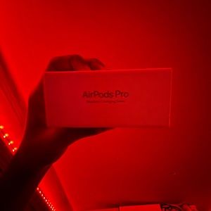 Airpods Pro 2nd Gen (Uses) SHOOT ME A PRICE